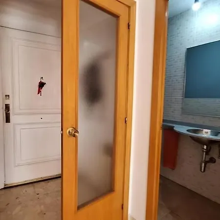 Vas Dom U Sarajevu Mir, Udobnost I Blizina Grada *